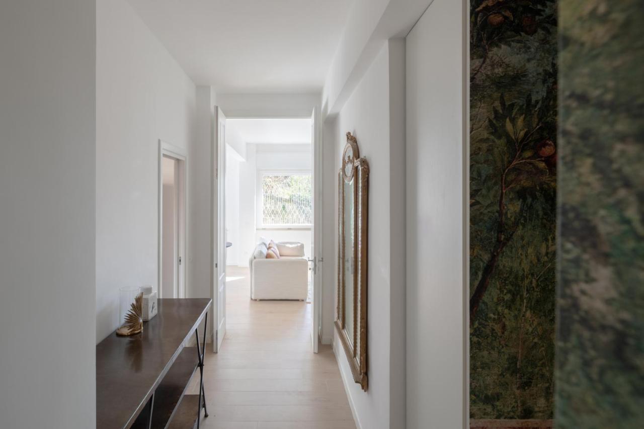 Apartment Gold Medals Flat Rom
